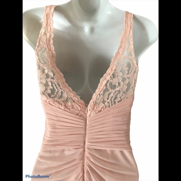 David’s Bridal Soft Pink Bridesmaid Formal Chiffon Gown Size 4 Wedding Event - Picture 3 of 6